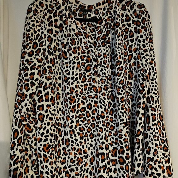 Talbots leopard print blouse pull over bohemian career Animal - Picture 1 of 8
